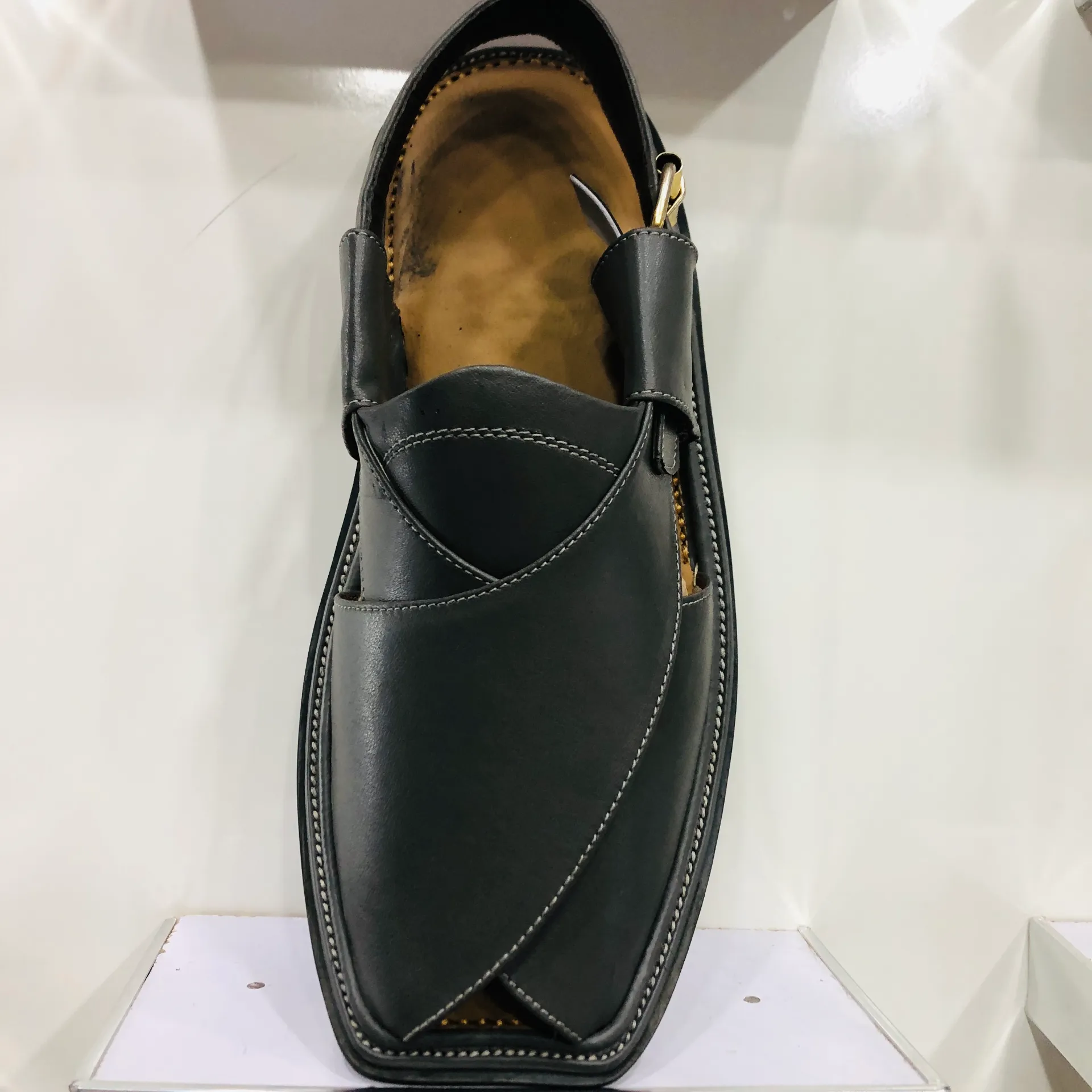 Classic Leather Bag Peshawari Chappal